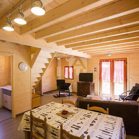 Chalet Des Noisettes Murol Kültér fotó