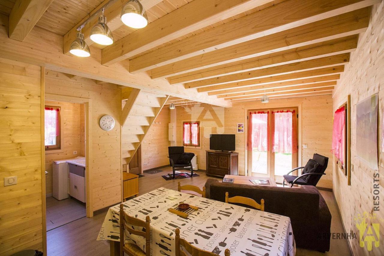 Chalet Des Noisettes Murol Kültér fotó